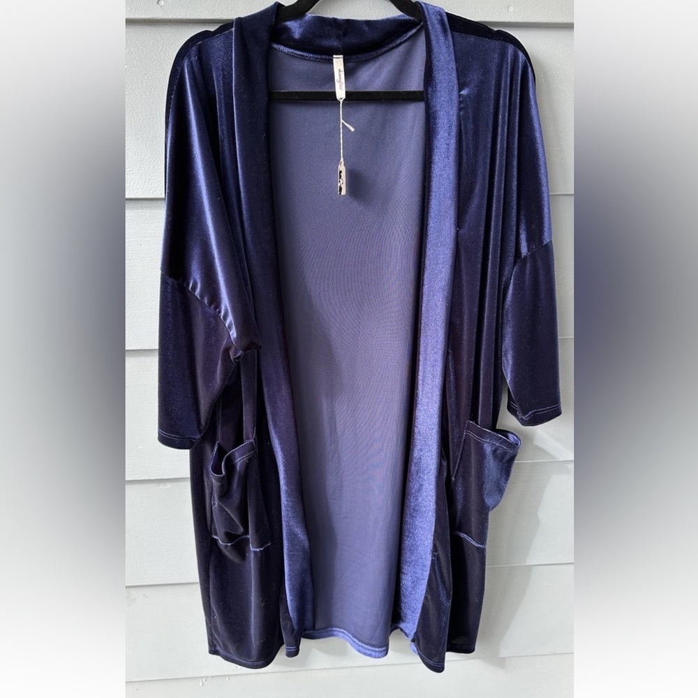Skinnytees Sz S NWOT Navy Blue Kimono Cardigan Velour